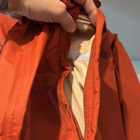 The North Face Rain Jacket - Picture 6 of 6
